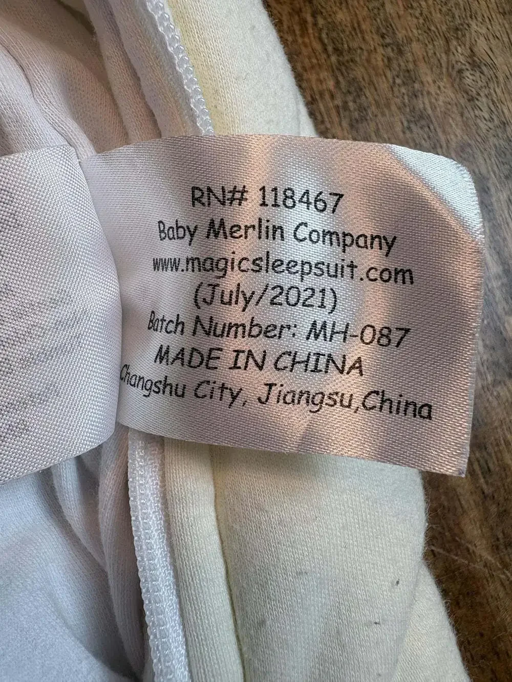 Baby Merlin's Magic Sleepsuit infant 6-9 Months White Cotton Swaddle Transition